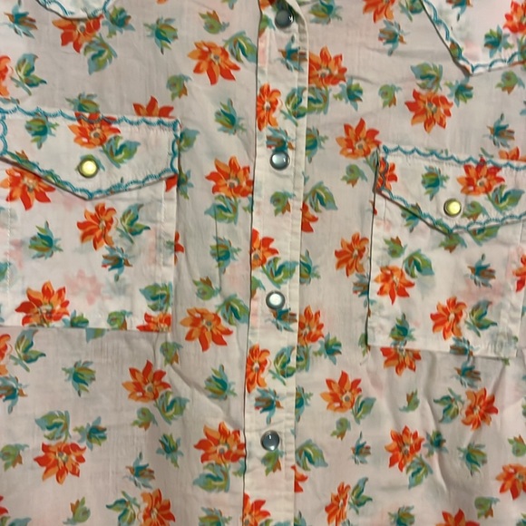 Cruel Girl western shirt. Size medium - Picture 4 of 6